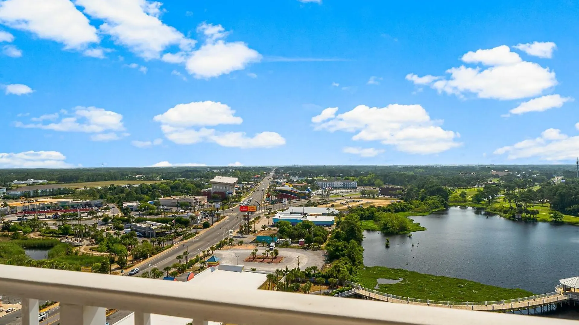Apartment Laketown Wharf 1433 Panama City Beach