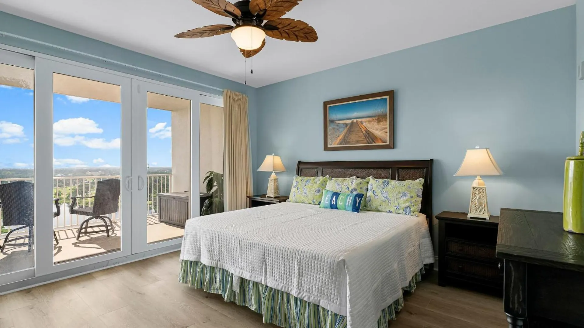 Laketown Wharf 1433 Panama City Beach USA